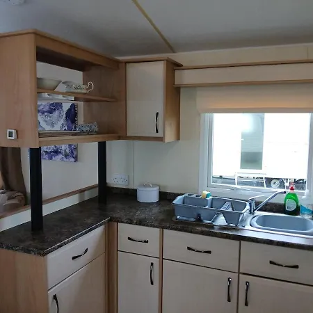 Harriet's Haven - Endless Pool, Tennis, Sky Tv Semesterbostad